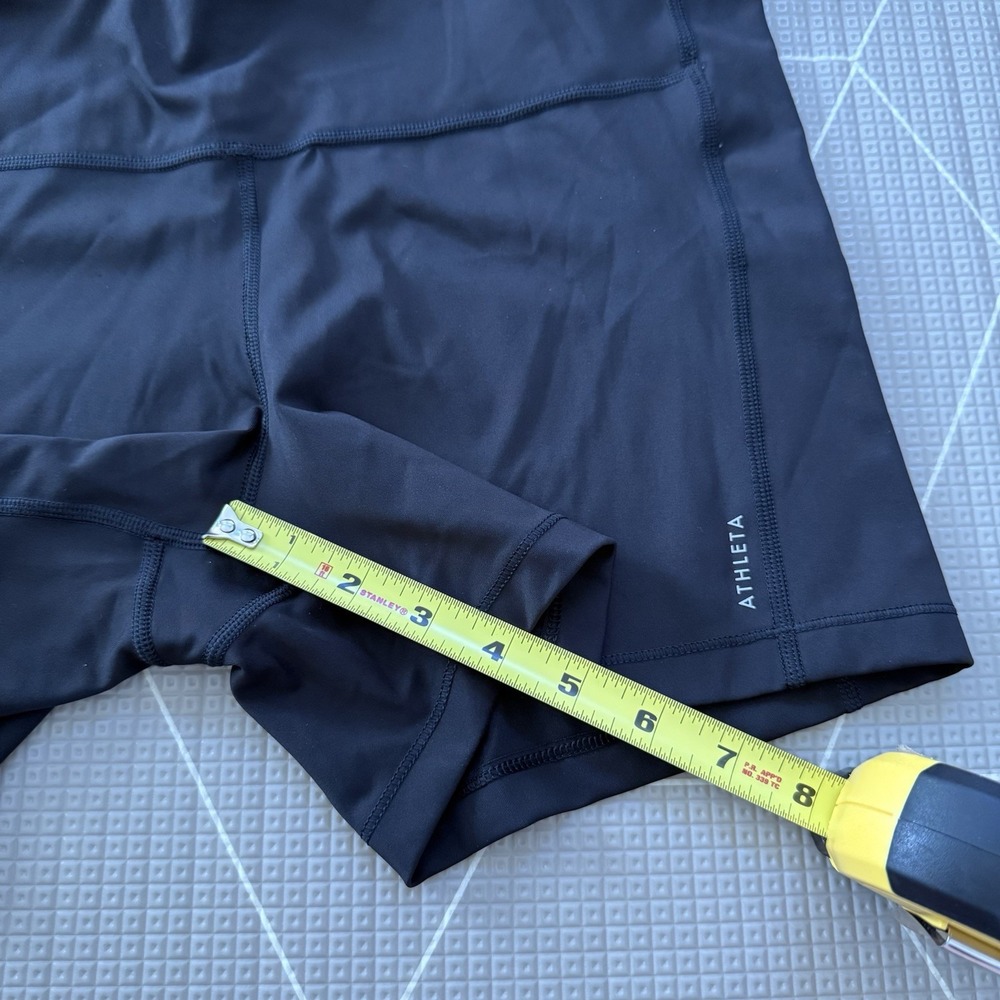 Athleta Ultimate Run Shortie Size XL Black Running Shorts‎ Biker - Picture 7 of 7